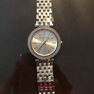 Silver Michael Kors watch !!